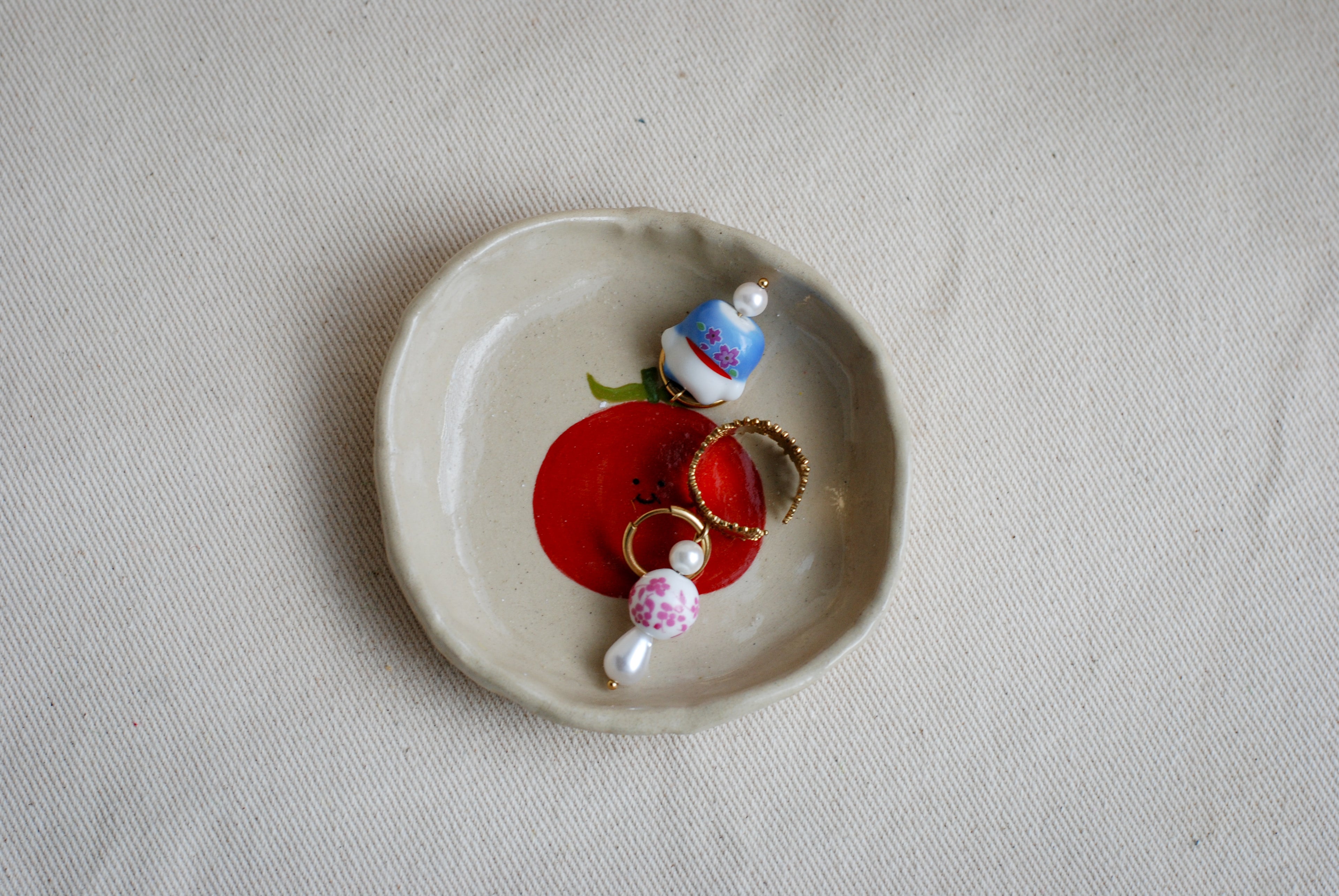 whimsical tomato painted trinket ring dish for jewelery and keys